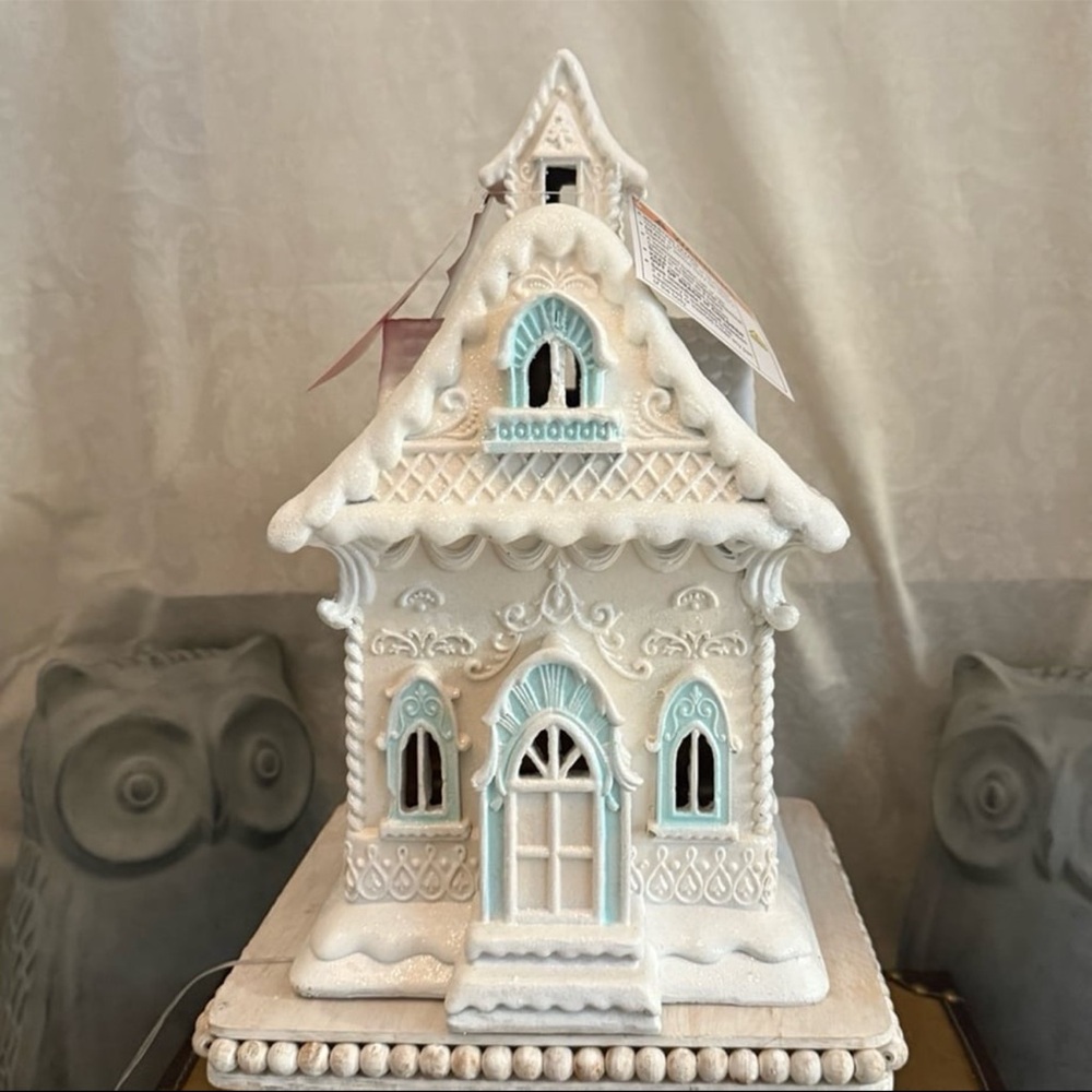 ⚡️Candy Cane Lane Light Up Gingerbread House